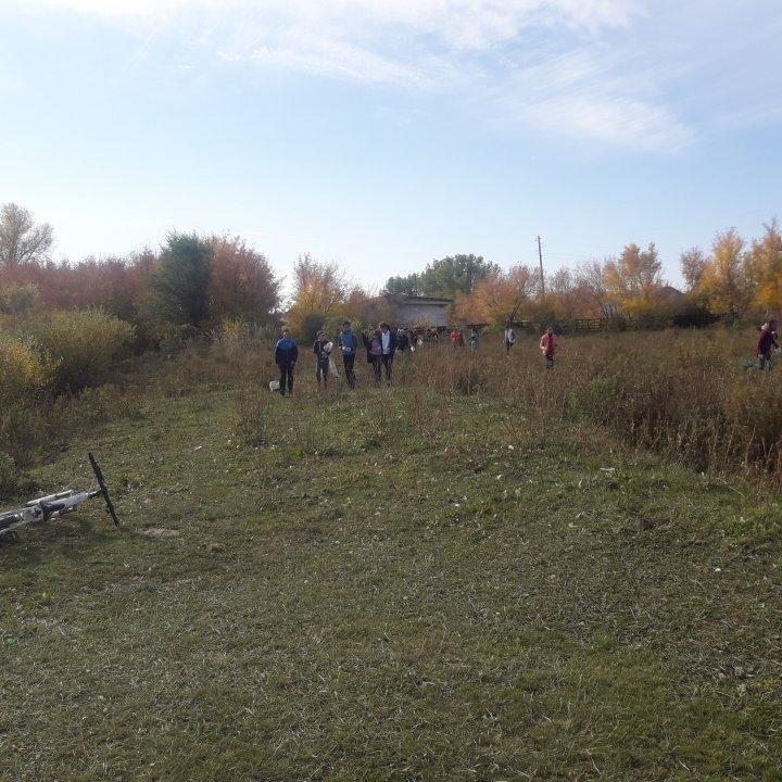 очистка берега реки Кызыл-Су 29 сентября 2018г.