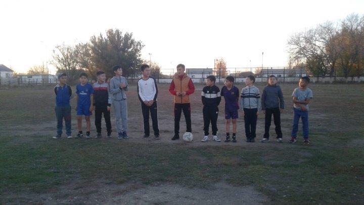 внутришкольные соревнования по футболу-октябрь 2018