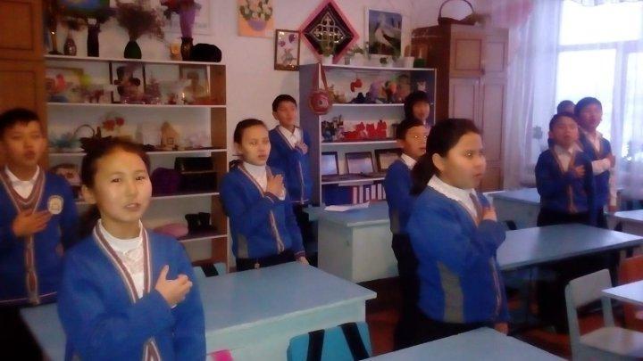 Тұңғыш Президент күні.Сынып сағаттары.Концерт.