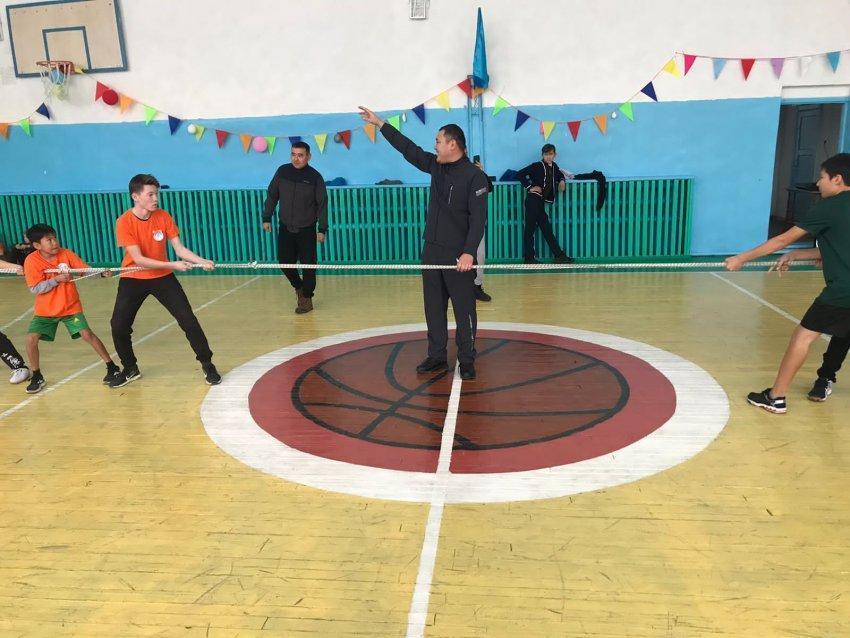 "Кім жылдам"спорттық-эстафетасы